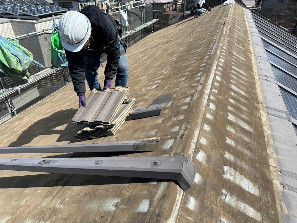 屋根改修パターン葺き替え